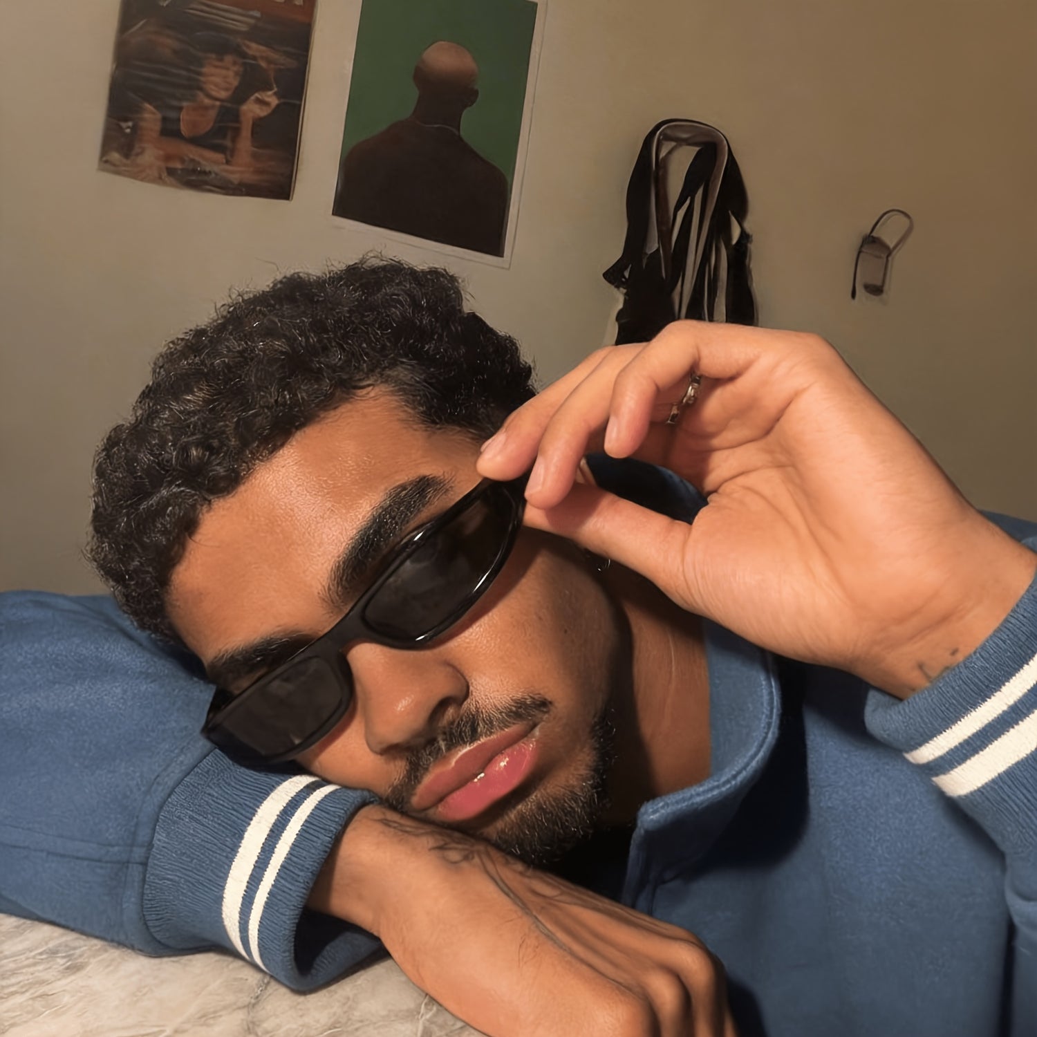 Y2K Narrow Oval Shades